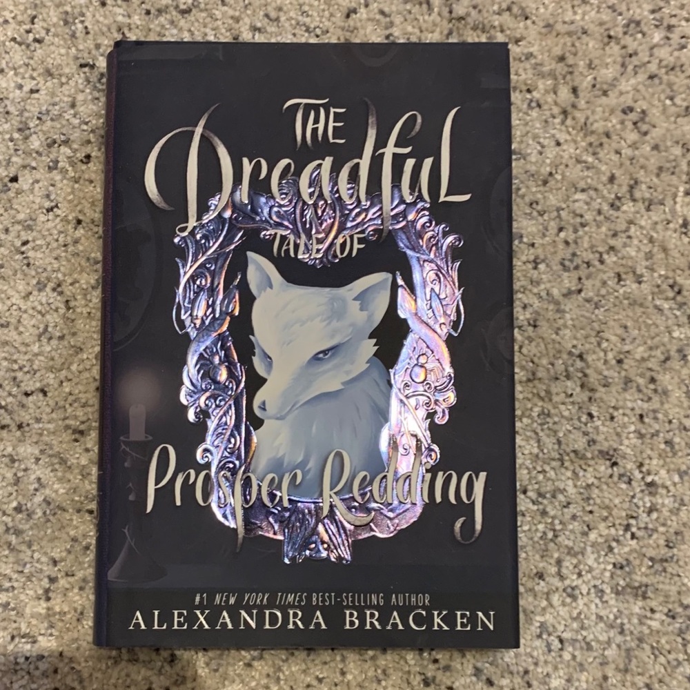 Teen novel bundle - Picture 5 of 6